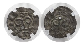 Portugal
D. Afonso I (1143-1185)
Dinheiro de estrelas Bolhão
Legenda anverso: PORTVGA
Legenda reverso: + ALFO REX
Provavelmente uma das moedas ma...