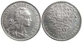 Timor
República Portuguesa
20 avos 1945
AG: 02.01 7.89 g
MBC+

Timor
Portuguese Republic 
20 avos 1945
AG: 02.01 7.89 g
Good VF