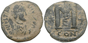 Justinian I, 527 - 565 AD
AE Follis, Constantinople 
Obverse: D N IVSTINIANVS P P AVG, Diademed, draped and cuirassed bust of Justinian right.
Reve...