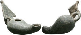 ANCIENT ROMAN OIL LAMP.(3rd-4th century).Ae. Very Fine.

Weight:101,4 gr
Diameter:96,5 mm