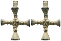 ANCIENT BYZANTINE EMPIRE BRONZE CROSS ( 8th - 10 th century ) .Ae

Weight:7,1 gr
Diameter:35,1 mm