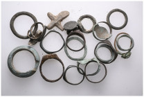 GROUP OF ANCIENT ROMAN BRONZE OBJECTS.