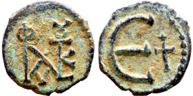 Justin II (565-578) Pentanummium. Obverse: Monogram Reverse: Large E

 14mm 1.18g