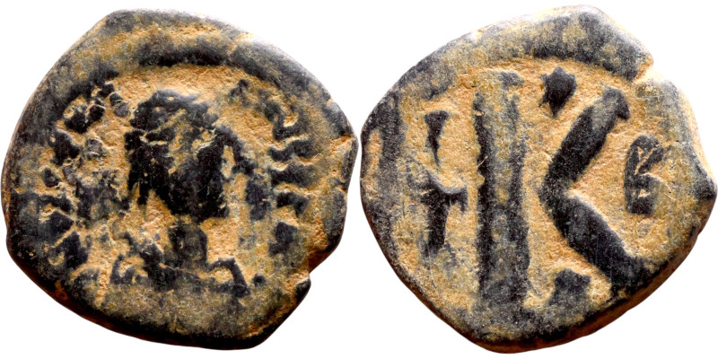 Justin I (518-527) Half Follis Obverse: :D N IVSTINVS PP AVG, diademed, draped, ...