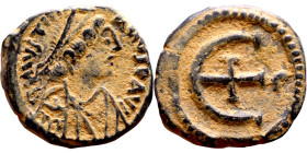 Justinian I (527-565) Pentanummium. Obverse: :D N IVSTINIANVS P P AVG, diademed, draped, and cuirassed bust right Reverse: Large E

 15mm 2.30g