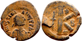 Justinian I (527-565). Half Follis.. Obverse: :D N IVSTINIANVS P P AVG, diademed bust Reverse: Large K; cros

 25mm 8.68g