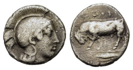 Italy, Southern Lucania, Thourioi, c. 443-400 BC. AR Diobol (11.5mm, 1.10g). Head of Athena r., wearing crested Attic helmet decorated with wreath. R/...