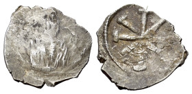 Constantine IV Pogonatus (668-685). AR Half Siliqua (16mm, 0.87g). Italian mint. Helmeted, draped and cuirassed bust of Constantinopolis r. R/ Large T...