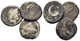 Lot of 3 Roman Republican coins, to be catalog. Lot sold as is, no return.