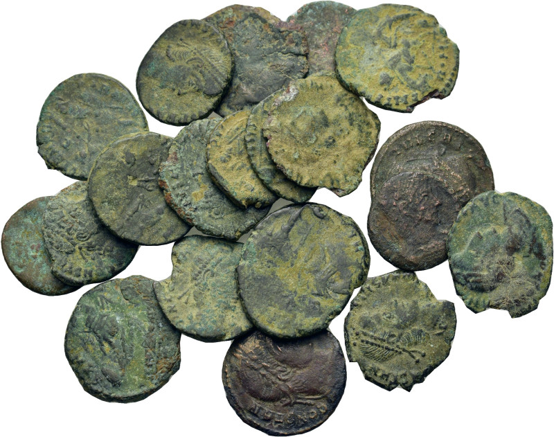 Lot of 20 Roman Imperial Æ coins, to be catalog. Lot sold as is, no return.