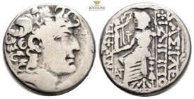 SELEUKID KINGDOM. Philip I Philadelphos, circa 94-75 BC. AR Tetradrachm (13,37 g; 24,4 mm)
Obv. Diademed head right. Rev. BAΣΙΛΕΩΣ ΦIΛIΠΠOV ΦIΛAΔEΛΦO...