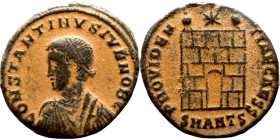 Constantinus II (caesar: 317 -337)). Follis. Obv.: CONSTANTIVS IVN  NOB C, Laureate, draped and cuirassed bust of Constantius left. Rev.: PROVIDENTIA ...