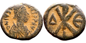 Justin I (518-527) Pentanummium. Obverse: :D N IVSTINVS PP AVG, diademed, draped, and cuirassed bust right Reverse: CHI-RO