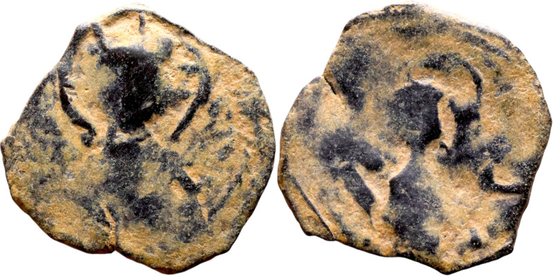 Alexius I (1081-1118) Tetarteron, Thessalonica, Obverse: IC-XC to left and right...