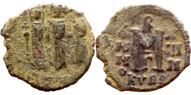 Heraclius, Martina and Heraclius Constantine (610-641) Follis Obverse: From left, Martina, Heraclius, heraclius Constantine Reverse: Large M, ANNO,