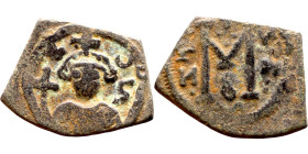 Alexios I Komnenos, Tetarteron (post reform). Thessalonica. Obverse: C | Φ ΑΛ | Δ, Jewelled cross, globus at each extremity, a cross at center. Revers...