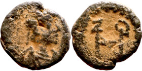 Zeno (474-491) Nummus .Obv: Bust of emperor. Rev: Latin monogram