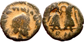 Arcadius (395-408) Follis. Obv: Bust of emperor. Rev: Two victories holds wereaths