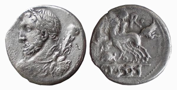 QUINCTIA (112-111 a.C.) Ti. Quinctius DENARIO - D/Busto di Ercole a s. con la cl...
