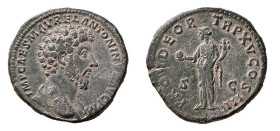 MARCAURELIO (161-180) SESTERZIO gr.25,2 - D/Busto drappeggiato con testa nuda rivolto a d. IMP CAES M AVREL ANTONINVS AVG PM R/La Providentia stante a...