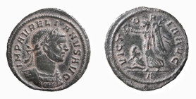 AURELIANO (270-275) DENARIO - Zecca Roma - D/Busto laureato e corazzato a d. IMP AVRELIANVS AVG R/La Vittoria che avanza a s. e tiene una corona ed un...