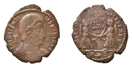 DECENZIO Cesare (350-353) CENTENIONALE - Zecca Roma - D/Busto corazzato a d. MAG DECENTI VS NOB CAES dietro la nuca la lettera Γ R/Due Vittorie affron...