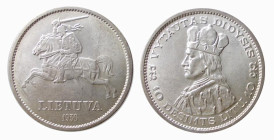 LITUANIA - REPUBBLICA (1936 ) 10 LITU 1936 - D/Busto a d. R/Cavaliere andante verso s. brandisce la spada - Ar - KM,83 qFDC