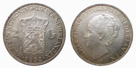 OLANDA - GUGLIELMINA (1890-1948) 2½ GULDEN 1932 - D/Testa di Guglielmina a s. R/Stemma coronato con ai lati 2 1/2 - G - Ar - KM,165 - qFDC/FDC