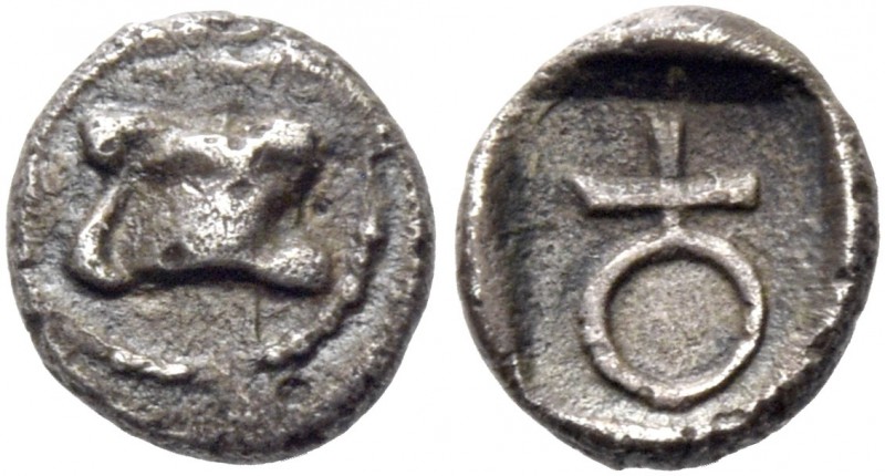 Salamis, Evelthon, 525 – 500. 1/24 siglos circa 525-500, AR 0.38 g. Astragalus. ...