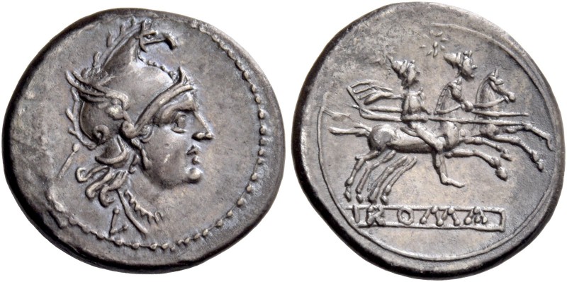 L – T series. Quinarius, Luceria 214-212, AR 2.17 g. Head of Roma r., wearing Ph...