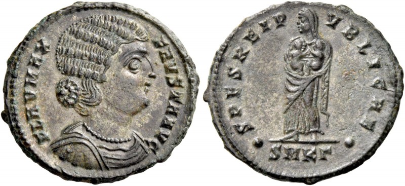 Fausta, wife of Constantine I. Follis, Cyzicus 324-325, Æ 3.42 g. FLAV MAX – FAV...