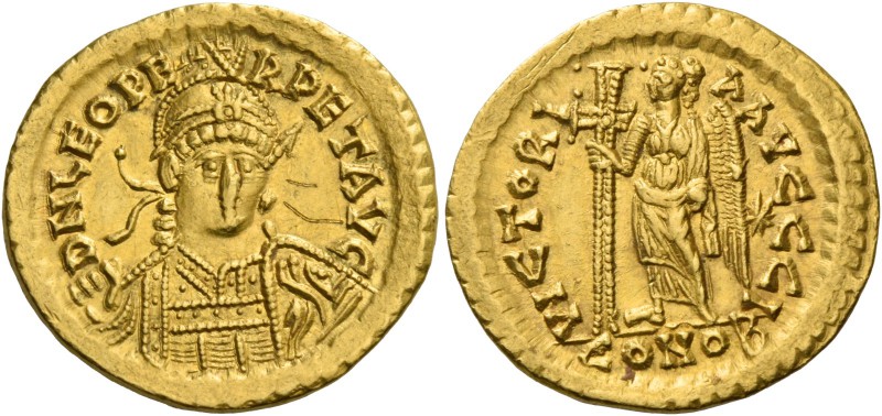 Leo I, 457 – 474. Solidus, Constantinopolis 468, 471 or 473, AV 4.35 g. D N LEO ...