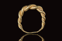 RARE VIKING TWISTED GOLD RING