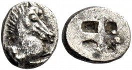 Thraco-Macedonian tribes, Uncertain. Hemiobol circa 500-450, AR 0.35 g. Forepart of horse r. Rev. Quadripartite incuse square. Tzamalis, NK 17, 81.
Ap...