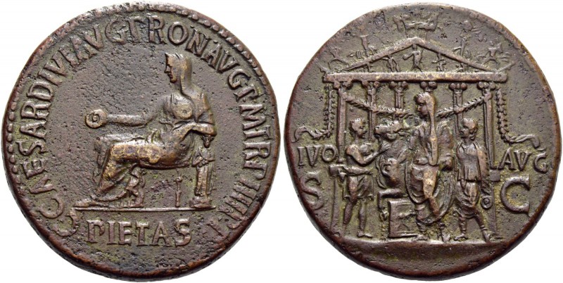 Gaius augustus, 37 – 41. Sestertius 39-40, Æ 28.18 g. Pietas, veiled and draped,...