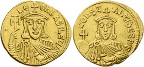 Leo V the Armenian, 11 July 813 – 25 December 820, with Constantine from December 813. Solidus 813-820, AV 4.33 g. Facing bust, with short beard, wear...