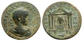 Gordian III (238-244). Phoenicia, Berytus. Æ (28mm, 13.18g, 6h). Laureate, draped and cuirassed bust r. R/ Facing bust of Astarte between two aquilae;...