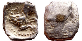 Lycaonia: Laranda (IV- III century BV) Obol. Obv:Baaltars seated left, holding grain ear, grape bunch, and scepter. Rev: Forepart of wolf right;