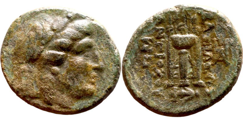 Antiochos I Soter (Seleukid King: 281-261 BC). AE bronze. Obv: Laureate head of ...