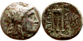 Antiochos I Soter (Seleukid King: 281-261 BC). AE bronze. Obv: Laureate head of Apollo right Rev: Tripod