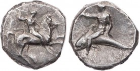 KALABRIEN TARENT
 AR-Didrachme/Nomos 302-281 v. Chr. Vs.: nackter Ephebe reitet mit Rundschild und zwei Speeren n. r. und erhebt Lanze zum Stoß, link...