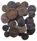 Lot, griechische Münzen AE-Prägungen aus den unterschiedlichsten Gebieten. 25 Stück s, s-ss