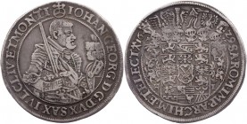 SACHSEN SACHSEN, KURFÜRSTENTUM
Johann Georg I., 1615-1656. Taler 1629 HI Dresden Vs.: geharnischtes Hüftbild mit Kurschwert n. r., davor Helm, Rs.: s...