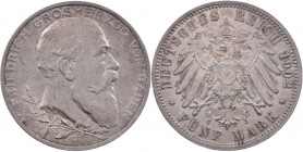 REICHSSILBERMÜNZEN BADEN
Friedrich I., 1852-1907. 5 Mark 1902 (G) Zum 50jährigen Regierungsjubiläum J. 31. feine Patina, Vs. min. Kratzer, fast vz