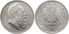 REICHSSILBERMÜNZEN BAYERN
Luitpold, Prinzregent, 1886-1912. 3 Mark 1911 D Auf den 90. Geburtstag und zum 25. Regentschaftsjubiläum J. 49. Vs. min. be...
