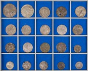 ALTDEUTSCHLAND BREMEN
 Lot Kleinsilbermünzen Prägungen des 16-18. Jhs., darunter Groten 1546 mit Titel Karls V. (2, 1x gelocht), Groten 1738, 1739, 1...