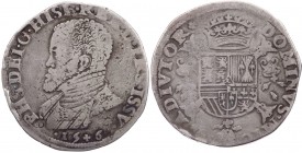 NIEDERLANDE OVERIJSSEL
Philipp II. von Spanien, 1555-1598. 1/2 Philippstaler 156(?) Vs.: geharnischtes Brustbild n. r., Rs.: bekröntes Wappen auf bur...
