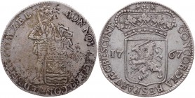 NIEDERLANDE ZEELAND
 Silberdukat 1767 Vs.: Ritter steht mit Schwert und Wappen n. r., Rs.: bekröntes Wappen teilt Jahreszahl Delmonte 976; Dav. 1848....