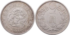 JAPAN
Meiji, 1867-1912. 1 Yen Jahr 37 (1904) KM A.25.3. kleiner Randfehler, ss-vz