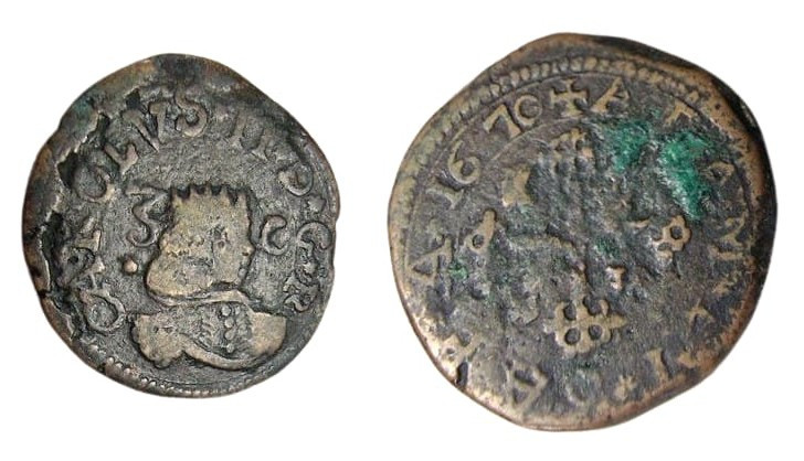 Cagliari. Carlo II (1665- 1700). 3 cagliaresi Cu gr. 10,58. CNI, 19; MIR, 91/3. ...